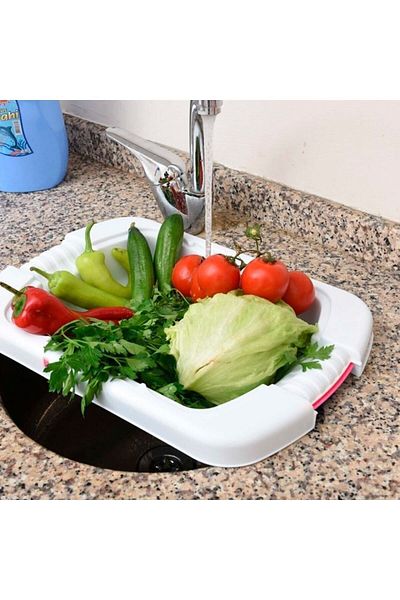 Evelüks Versatile Chopping Set with Strainer