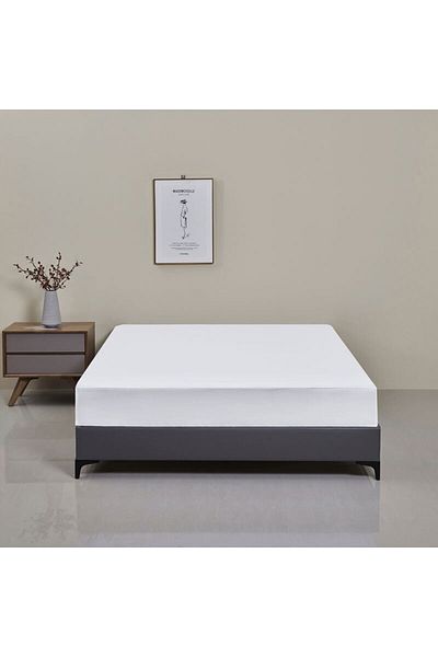 Choice 180x200x30cm White Safe Waterproof Mattress Protector, Soft Comfortable Breathable Solid Color Beddi
