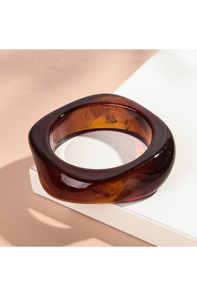 Choice amber Vintage Acrylic Big Geometric irregular Bangles for Women Trendy Resin Wide Cuff Bangles Brace