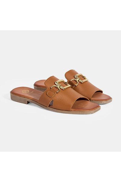Desa Women's Tan Leather Slippers with Metal Buckle Accessories