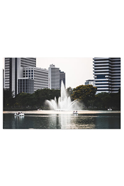 StoryGift Romania Tablou Canvas: Parcul Lumphini Din Bangkok - Paddle Boat Intr-un Oaza Urbana