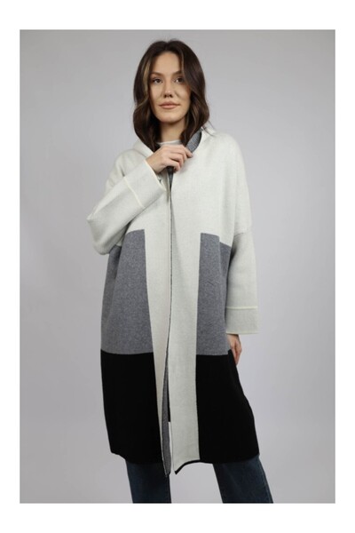 De Royal Italy CARDIGAN LUNG DIN TRICOT CU GLUGA IN BLOCURI BYANCA TALIE UNIC...