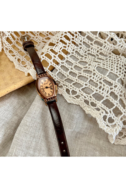 Choice ساعة نسائية أنيقة كاجوال كلاسيكية من قطعة واحدة بلون القهوة، بحزام جلدي بني، على شكل برميل عصري