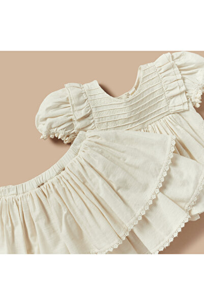 giggles طقم بلوزة وتنورة مطرزة بالزهور