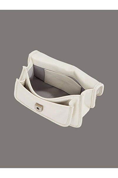 Calvin Klein Kadın Ekru Diğer El Çantaları
