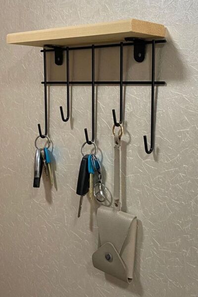 Jusso Decorative Hanger 5-Piece Hanger Organizer Keychain Wooden Shelf Black Key Hanger Entrance