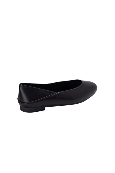 BATA Round Toe Ballerinas