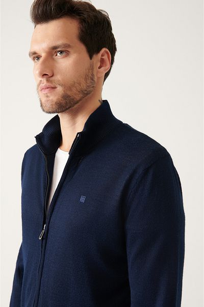 Avva Men's Navy Blue Wool Blended Half Zippered Stand Collar Cardigan E 005018