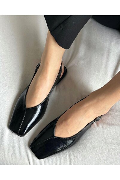 Zuum Balerini Heras Blunt Toe pentru damă - Negru Rustic