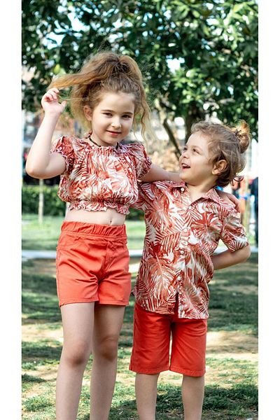 Hilal Akıncı Kids Girl's Hawaiian Print Blouse Colorful Shorts Double Set