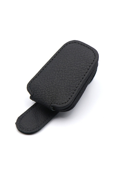 Choice حامل نظارات شمسية عالمي للسيارة أسود قطعة واحدة، مشبك جلدي مغناطيسي لل...