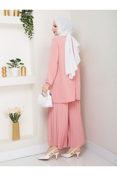butik hira Women's Sandy Fabric Comfortable and Stylish Pleated Suit