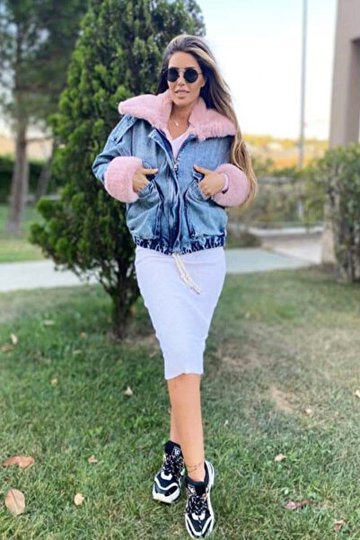 FashionForYou Geaca de blugi albastru Andra, cu blanita roz