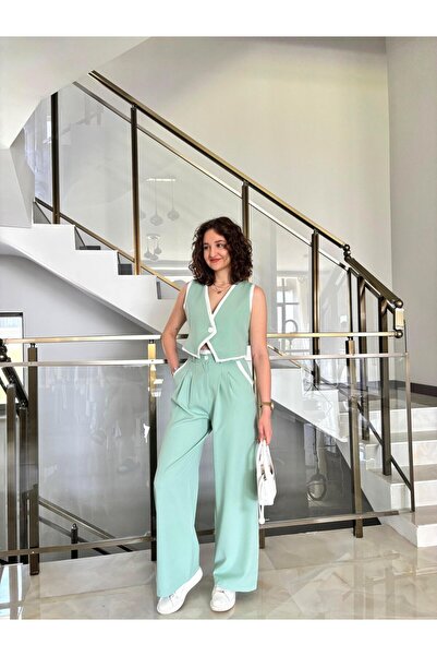 Sude Kızanlıklı Set de pantaloni cu vestă cu dungi premium