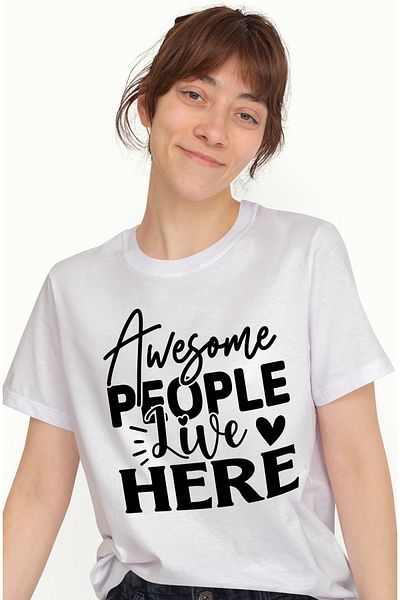 StoryGift Romania Tricou Femei Cu Inimioare Si Textul "awesome People Live Here" - Oamenii Uimitor Wht_l