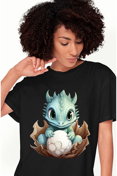 StoryGift Romania Tricou Femei Cu Un Pui De Dragon Care Tine Un Ou, Ilustratie, Copilarie, Curiozi Blk_m