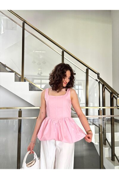 Sude Kızanlıklı بلوزة بالون بياقة مربعة