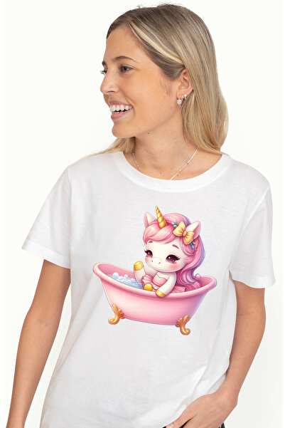 StoryGift Romania Tricou Femei Cu Un Unicorn Care Isi Face Baie, Ilustratie, Cada, Apa, Imbujorata Wht_l