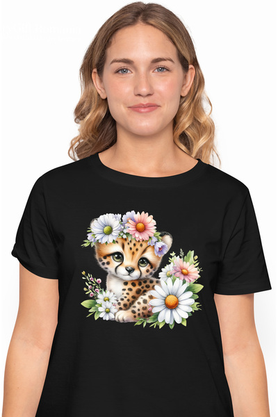 StoryGift Romania Tricou Femei Cu Un Pui De Ghepard Care Sta Printre Flori, I...