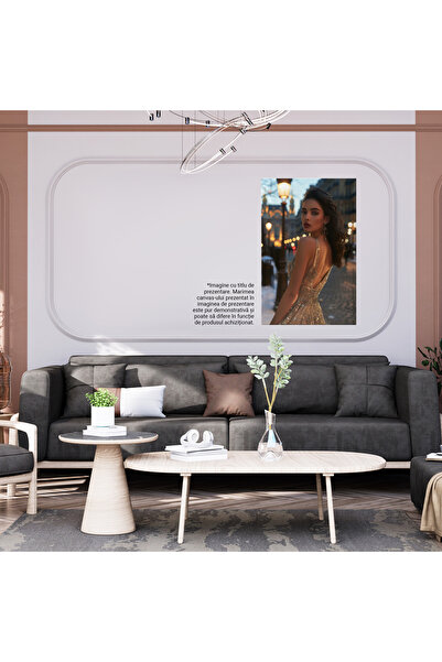 StoryGift Romania Tablou Canvas: Petrecerea Splendoarei Femeie În Rochie Strălucitoare Pe Stradă Pavată Pictura D