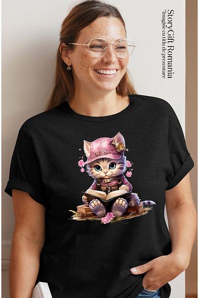StoryGift Romania Tricou Femei Cu O Pisicuta Care Tine O Carte Deschisa, Studiaza, Sapca, Lectura, Blk_s