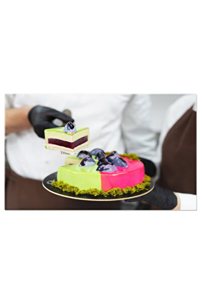 StoryGift Romania Tablou Canvas Bucata De Tort Mousse In Mainile Unei Persoan...