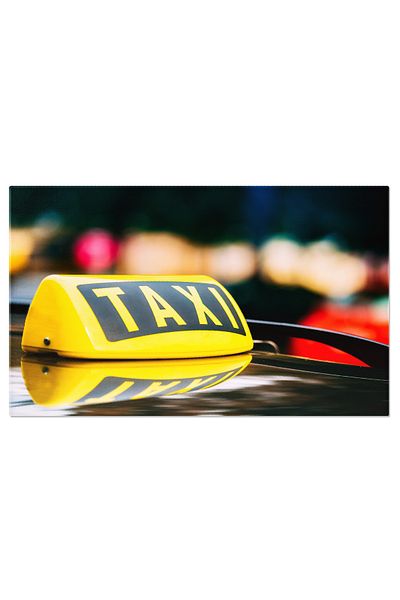 StoryGift Romania Tablou Canvas - Taxi In Oras: Calatorind Cu Stil Intr-un Taxi Urban
