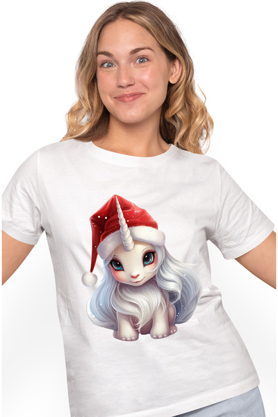 StoryGift Romania Tricou Femei cu un unicorn care poarta o caciula de Craciun...