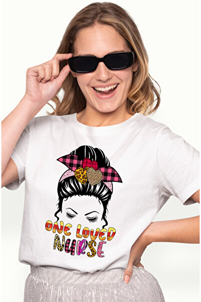 StoryGift Romania Tricou Femei cu mesajul "One loved nurse", profesie, ilustr...
