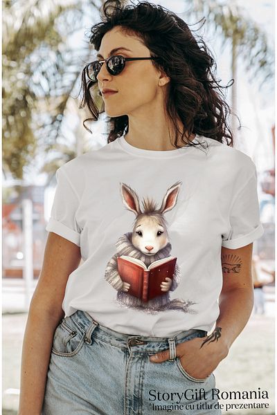 StoryGift Romania Tricou Femei cu un iepuras care citeste, ciufulit, carte, lectura, pentru pasion WHT_L