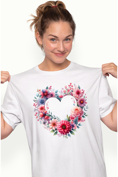 StoryGift Romania Tricou Femei cu o inima facuta din flori, ilustratie, plant...