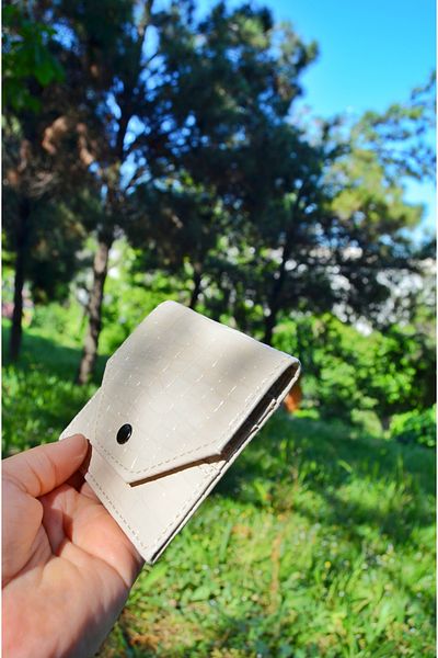 meriliya Modern Women's Medium Size Cream Color Card Holder