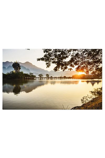 StoryGift Romania Tablou Canvas: Dimineata La Lac, Reflexie In Apa