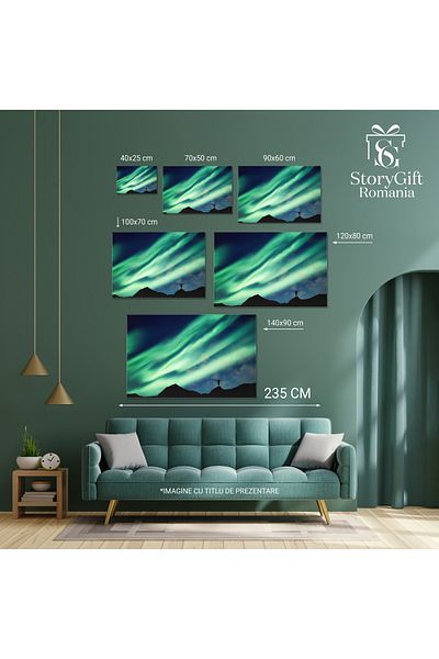 StoryGift Romania Tablou Canvas Alpinist Pe Varful Unui Munte Cu Aurora Boreala O Aventura Captivanta In Cercul