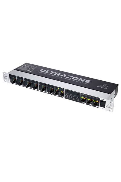 Behringer ZMX8210 V2 Ultrazone