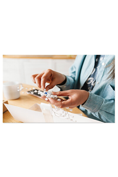 StoryGift Romania Tablou Canvas Creativitate Si Munca Imagine Cropped Cu O Fe...