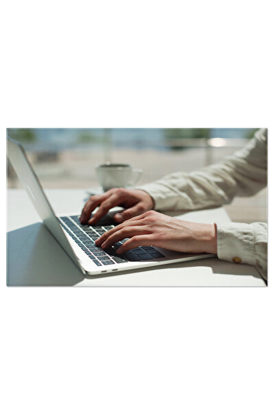 StoryGift Romania Tablou Canvas - Om De Afaceri Lucrand Pe Laptop, Restaurant...