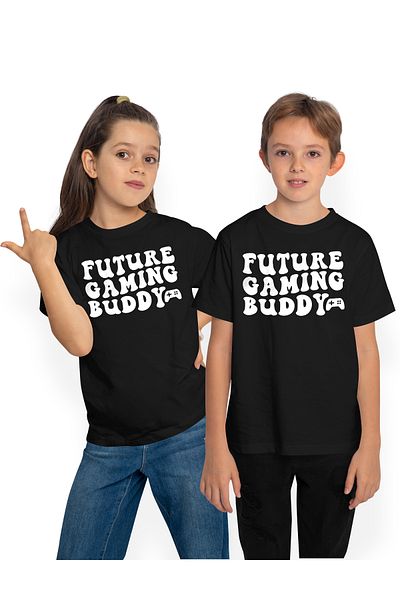 StoryGift Romania Tricou Copii cu un controller si textul "Future gaming buddy" - amic viitor pentru gaming