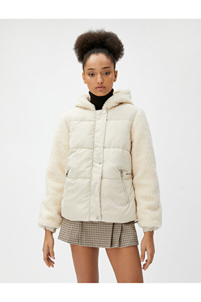 Koton Jachetă pufă scurtă cu aspect de piele, cu glugă cu detaliu