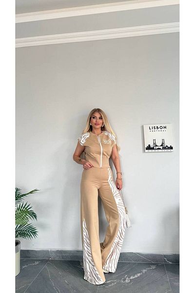 Bella Belluci Patterned Suit with Side Zipper and Leg Detail