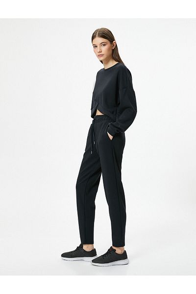 Koton Sport-Jogginghose aus Modal mit weicher Struktur und Bindetasche in der Taille