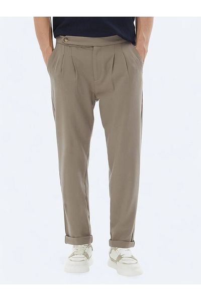 Kip Mink Woven Carrot Fit Casual Trousers