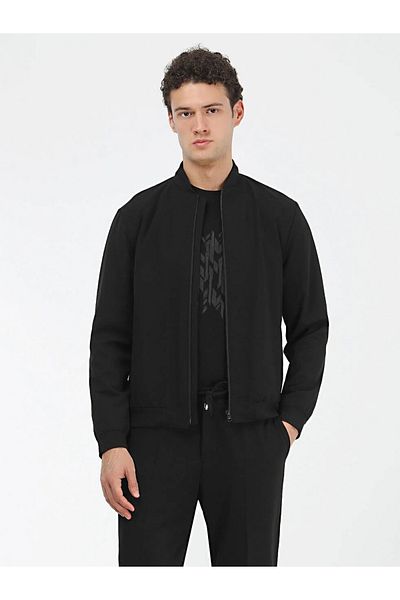 Kip Black Plain Modern Fit Knitted Suit