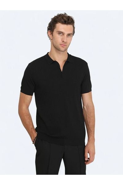 Kip Tricotaj jacquard cu gât polo negru