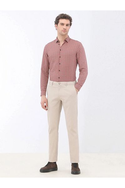 Kip Beige Plain Woven Regular Fit Casual Cotton Blended Trousers