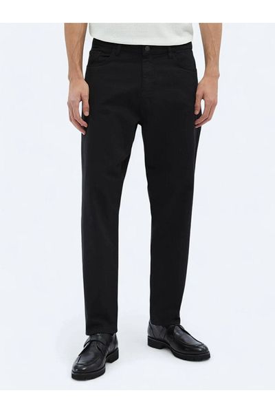 Kip Black Woven Carrot Fit Casual Cotton Blended Pants