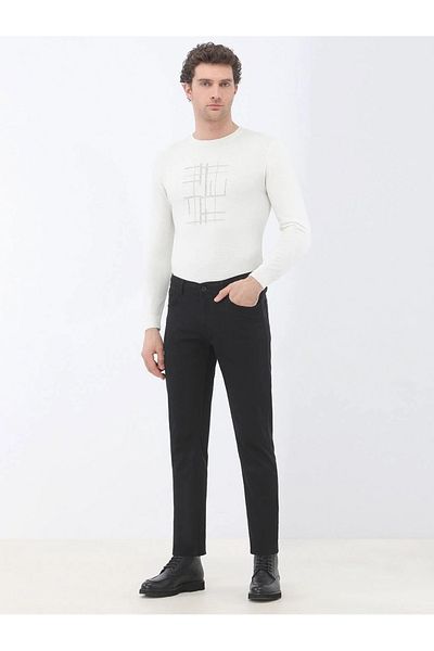 Kip Black Plain Woven Slim Fit Casual Cotton Blended Trousers