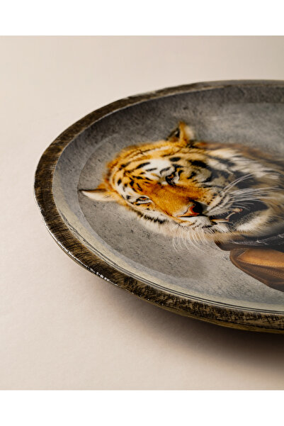 Madame Coco Louis Decorative Plate - Brown