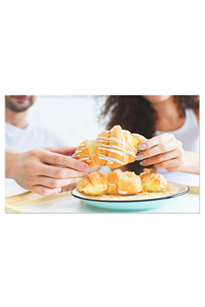 StoryGift Romania Tablou Canvas: Mic Dejun Romantic In Pat - Afectiune, Cuplu...