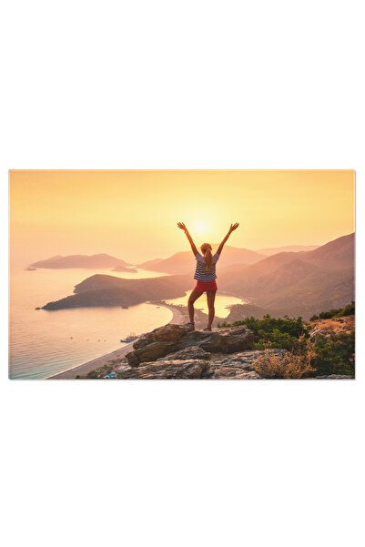 StoryGift Romania Tablou Canvas: Femeie Privind Rasaritul De Soare De Pe Varf...